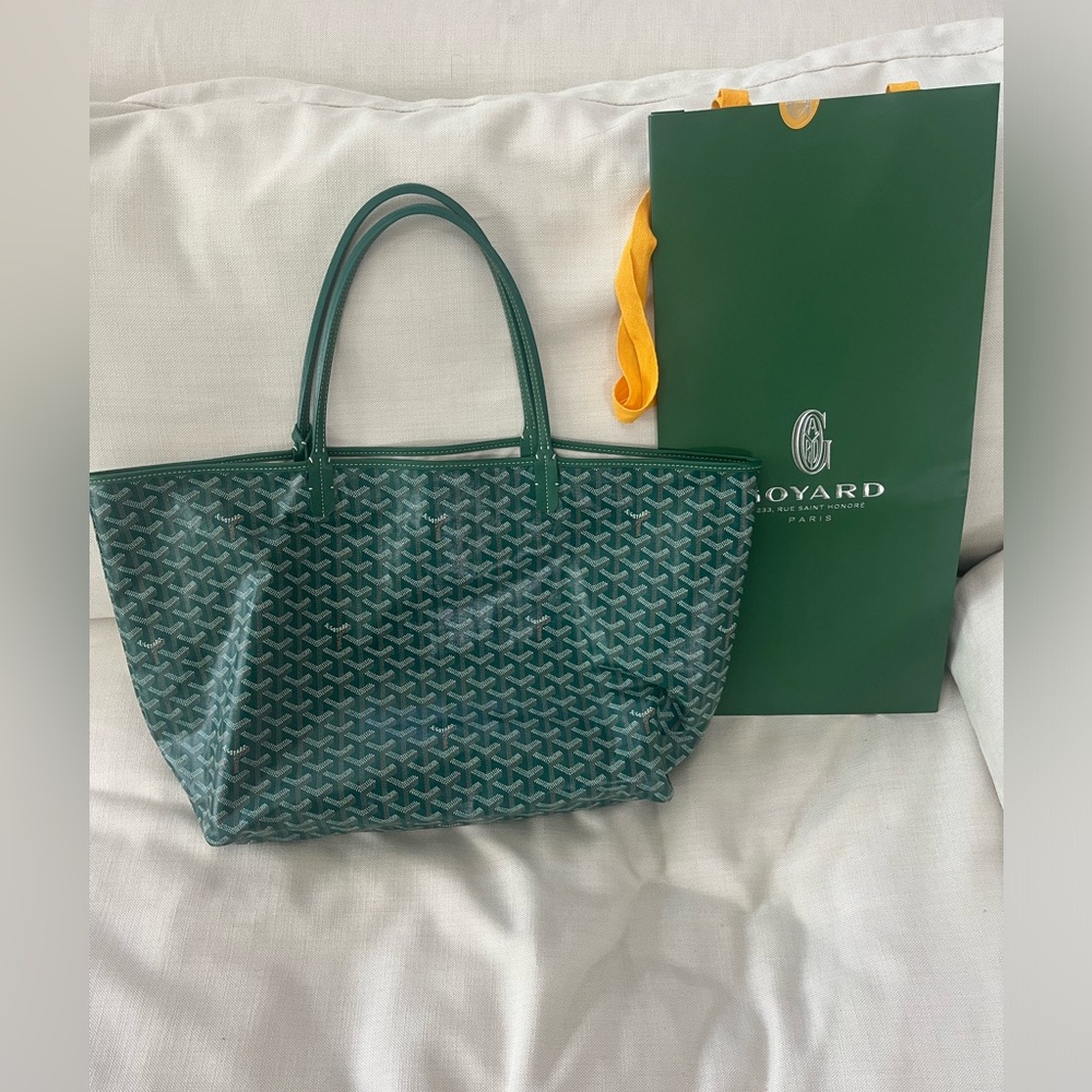 Goyard Saint Louis Tote GM Size complete with dust bag, store bag & receipt
